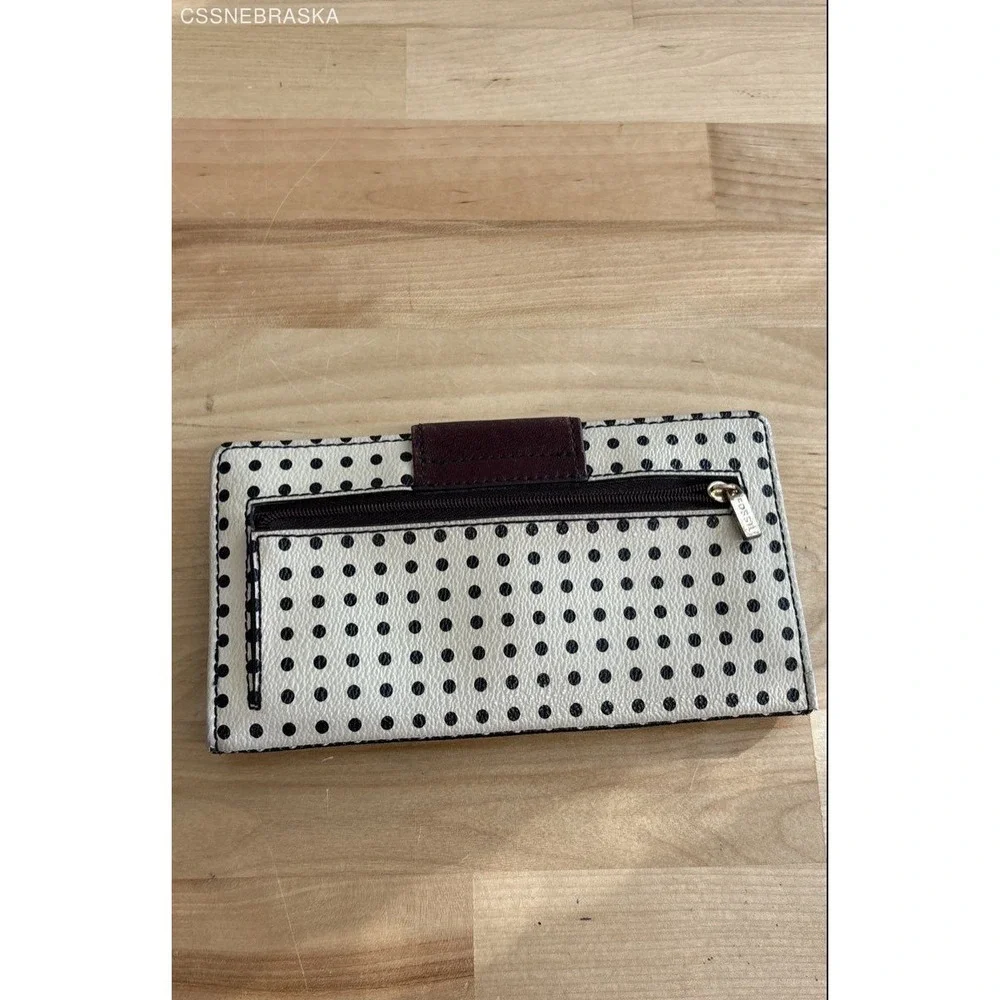 Fossil‎ Polka Dot Color Block Cow Hide Leather Button Closure Back Zip Wallet